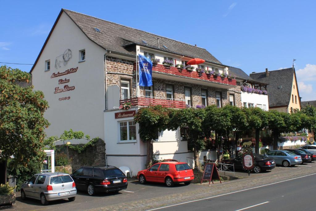 Moselromantik-Hotel Zum Loewen Ediger-Eller Exterior foto